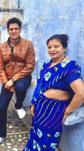 Vijay Varma and his mother