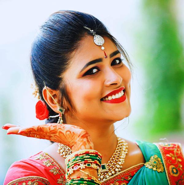 Geetu Royal Height, Age, Husband, Family, Biography & More » StarsUnfolded