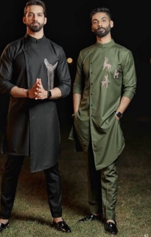 Karan Vohra (left) and his younger brother, Kunal Vohra