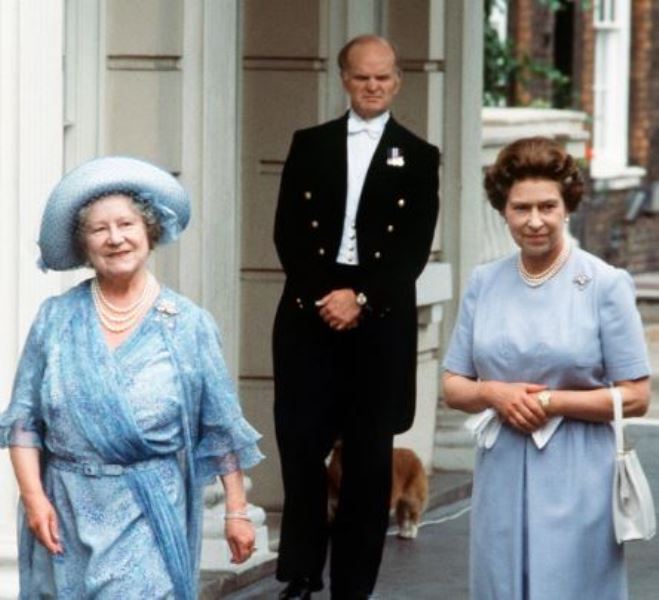 Queen Elizabeth II with her mother