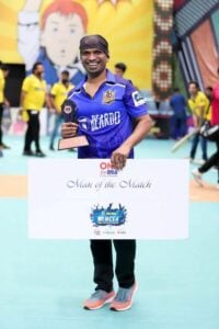 Srikant Maski with his award at Box Cricket League season 4