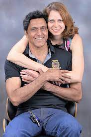 Babu Antony with his wife