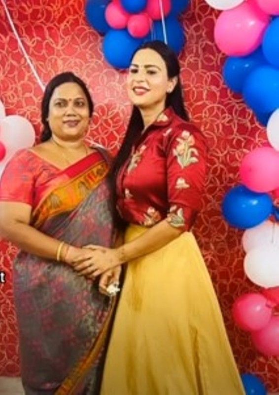 Namitha Marimathu and her mother, Vennila Devi
