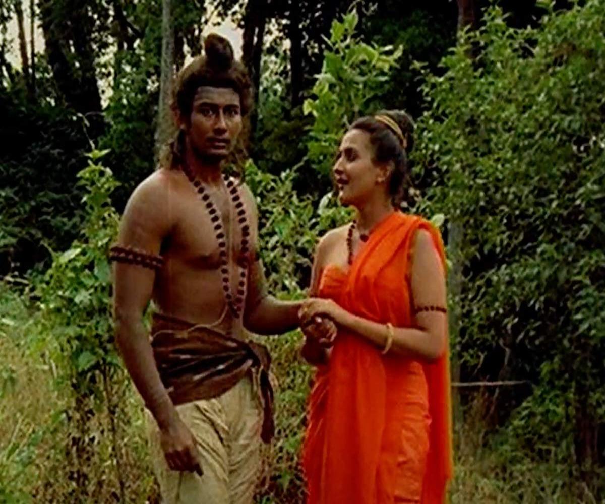 Vaishali (1988)
