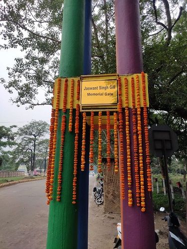 A memorial gate made in remembrance of Jaswant Singh Gill at Kunustoria Area, Eastern Coalfield Limited