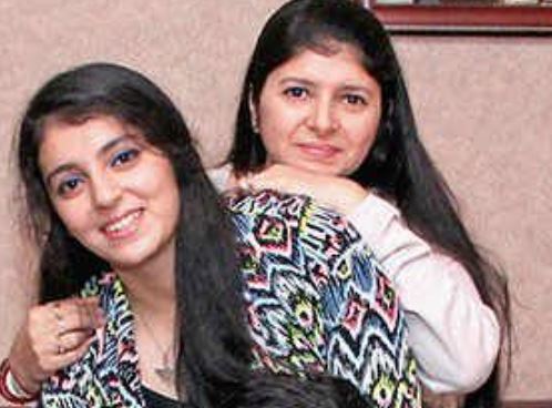 Areez Pirojshaw Khambatta's daughter-in-law and granddaughter