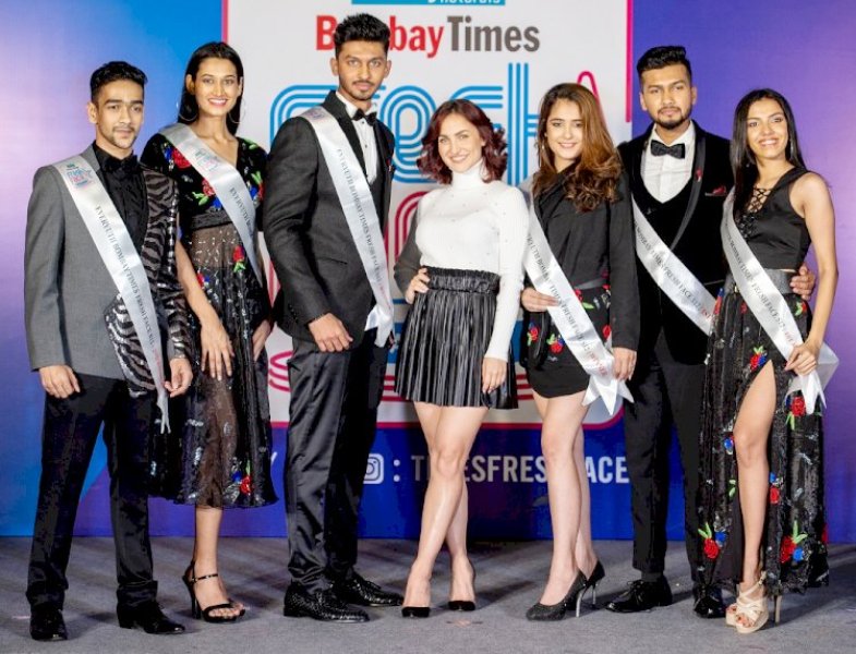 Photo of Kashish Ratnani (third from right) taken after she won season 12 of Everyuth Bombay Times Fresh Face