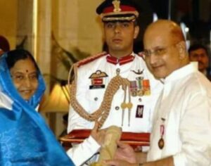 Krishna recieving the India's third-highest civilian honour Padma Bhushan from Pratibha Devisingh Patil, the 12th President of India