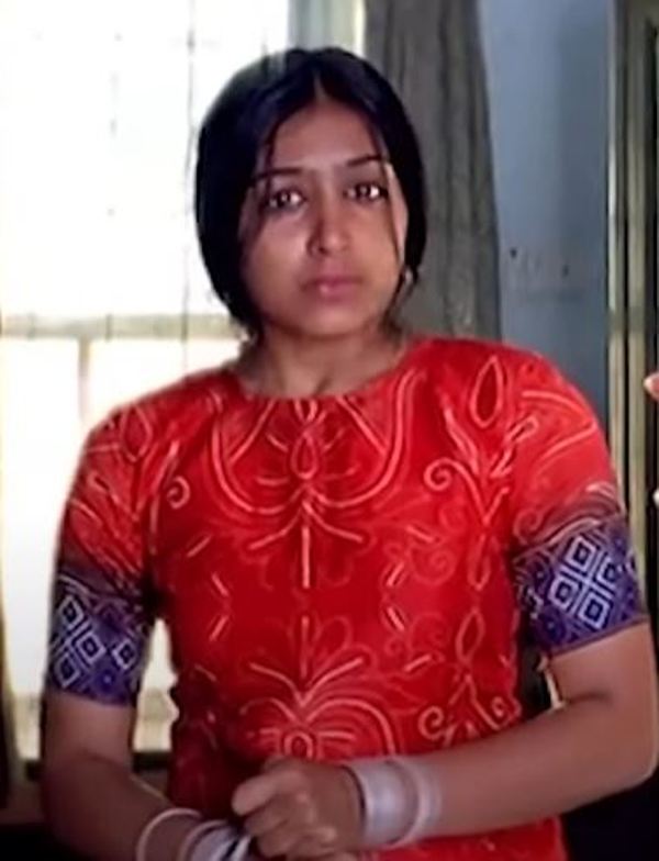 Padmapriya Janakiraman in the film 'Seenu Vasanthi Lakshmi' (2004) as Vasanthi