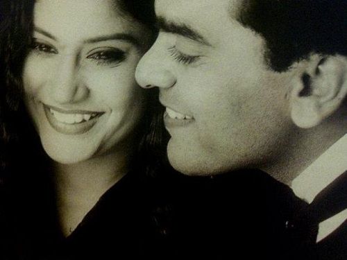 An old photo of Ashutosh Rana and Renuka Shahane