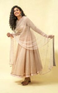 Faria Abdullah Height, Age, Boyfriend, Family, Biography & More