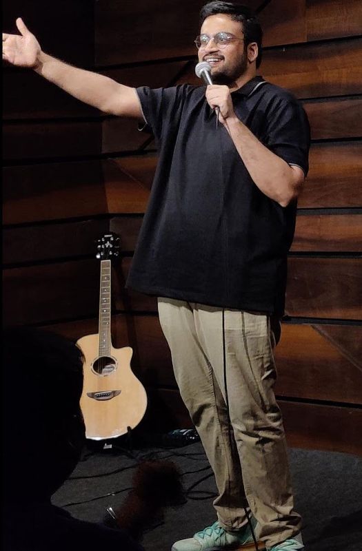 Karunesh Talwar performing at The Habitat- Comedy and Music Cafe in 2020