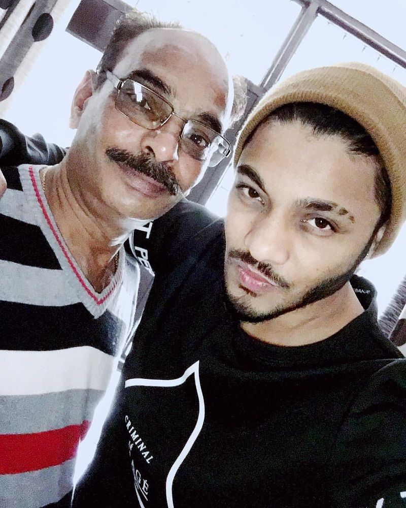 Raftaar with his father