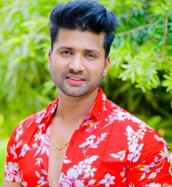 Raj Yadav Age, Girlfriend, Family, Biography