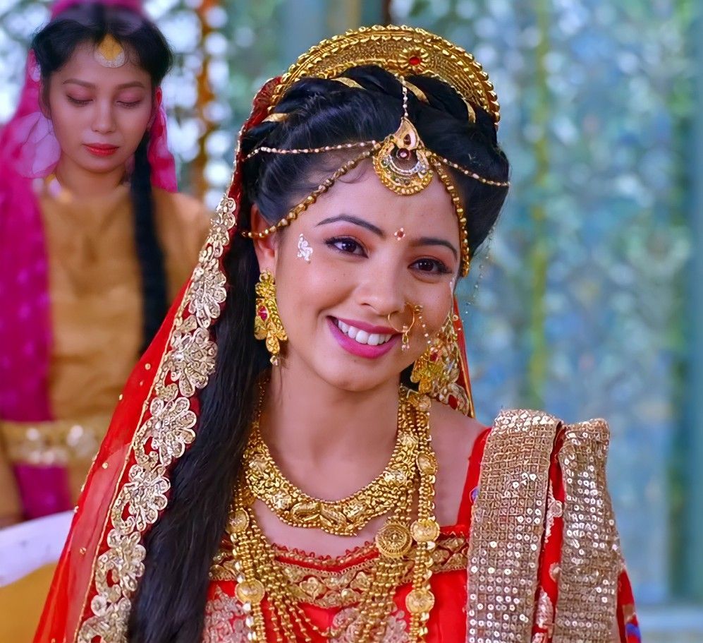 Richa Rathore as Priyal in a still from the television show Naagin (2019)
