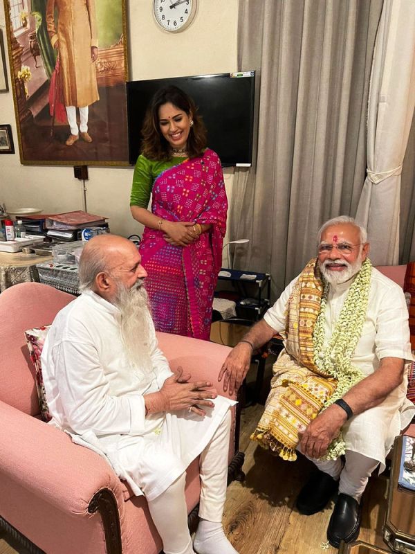 Shatrusalyasinhji Digvijaysinhji Jadeja with PM Modi