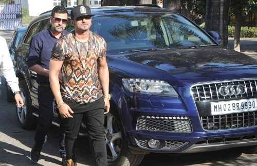 Yo Yo Honey Singh with his Audi car