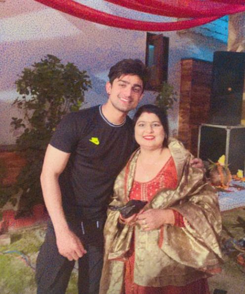 Abhishek Kumar with his mother