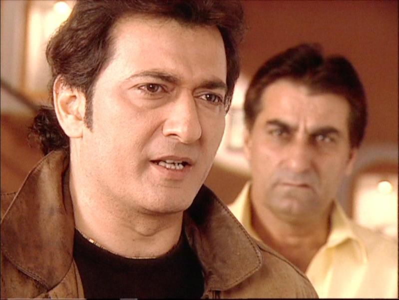 Ali Khan in a still from the DD National Hindi show Karan The Detective (2005)