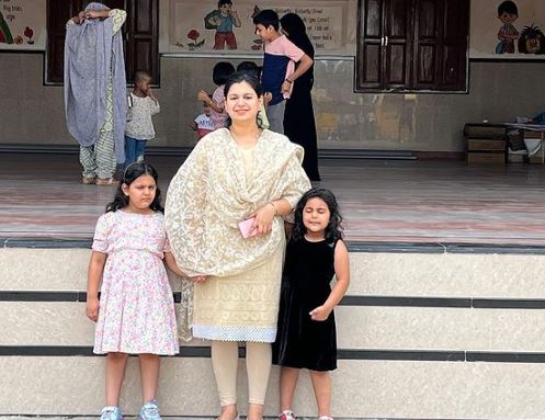 Divya Mittal with her daughters
