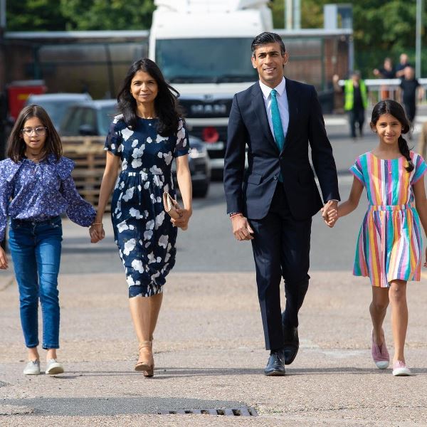 Rishi Sunak with his wife and daughters