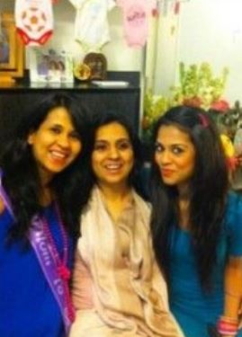 Sana Saeed with her sisters