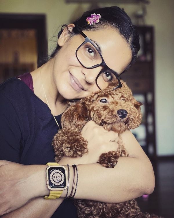 Shweta Kawaatra with her poodle dog