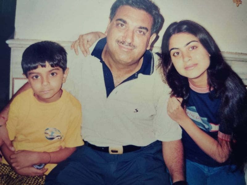 Akash Arora with his father and sister