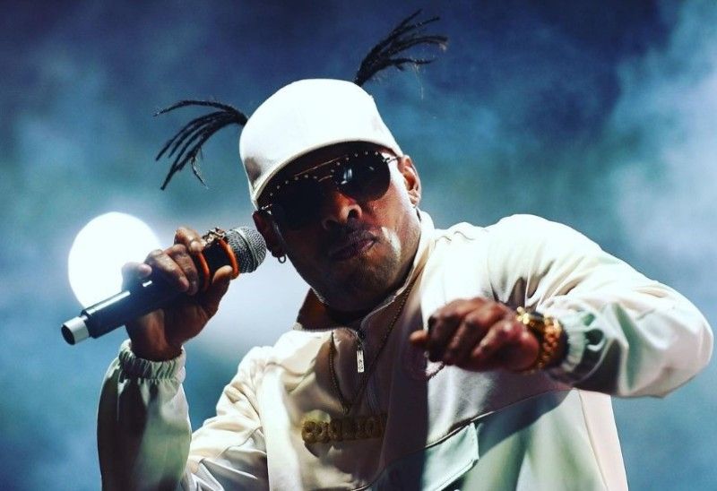 Coolio performing in a concert