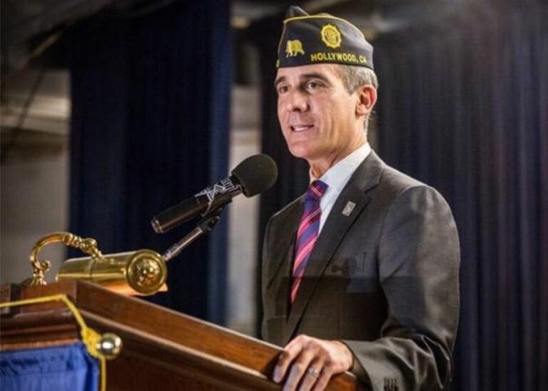 Eric Garcetti Age, Wife, Children, Family, Biography & More » StarsUnfolded