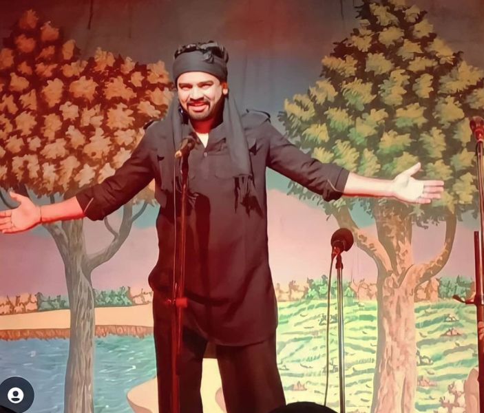 Harish Hiriyur dressed in Kiccha Sudeep's theatre costume of a play called The Villian