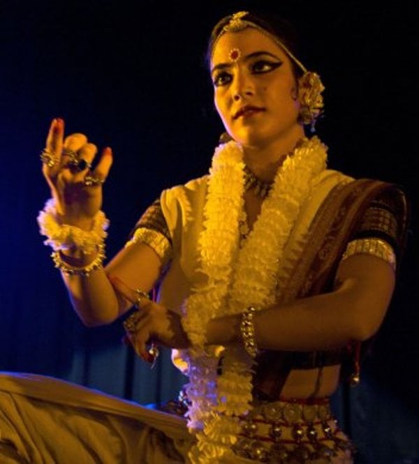 Madhyama Segal performing a brief Odissi recital in 2014