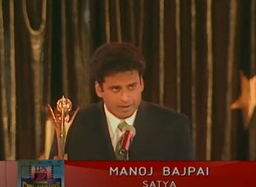 Manoj Bajpayee with his Zee Cine Award 1999