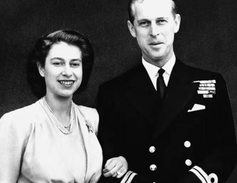 Official engagement photograph of Queen Elizabeth II and Prince Philip taken on 9 July 1947