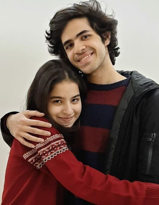 Suhani Sethi with her brother