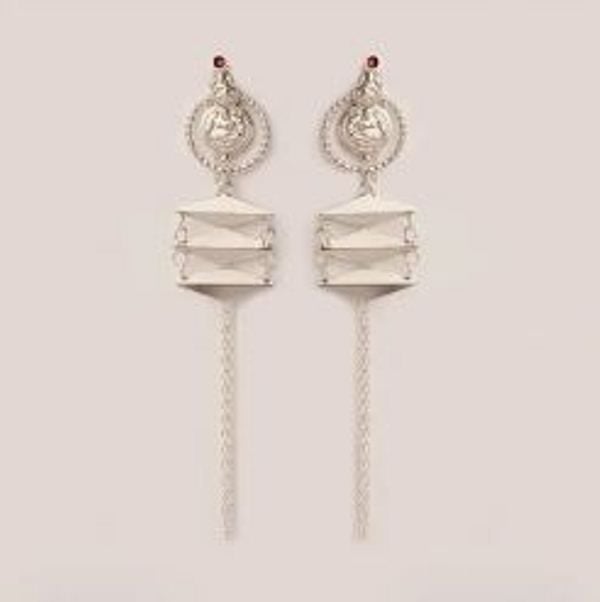 92.5 Silver Kasu and Kite Kanuti Chain Earring from her collection Sterling Silver