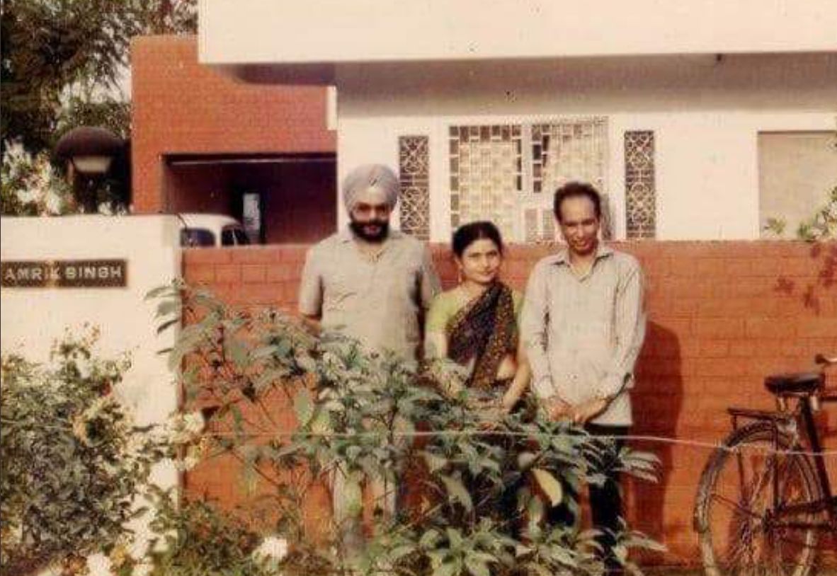 Guru ji at Amrik Singh's residence