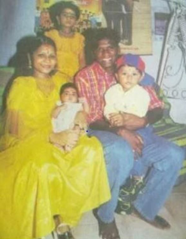 I. M. Vijayan with his family