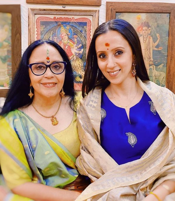 Ishitta Arun with her mother, Ila Arun