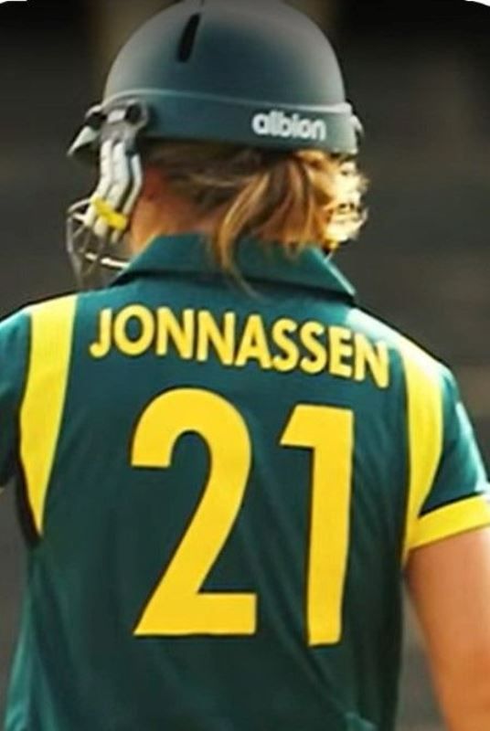 Jess Jonassen's jersey name on her debut match