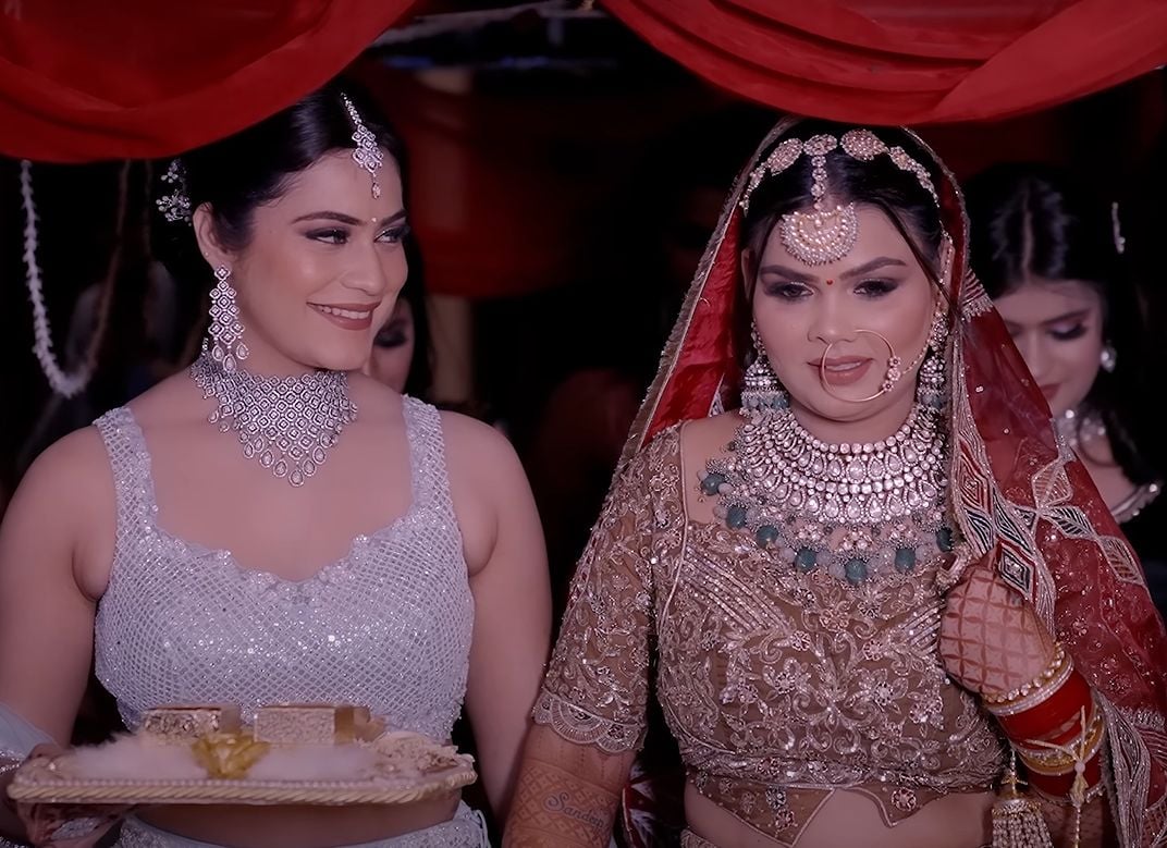 Kritika featuring with Payal in Es Janam