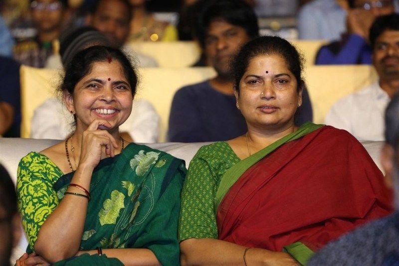Rama Rajamouli with her sister M. M. Srivalli