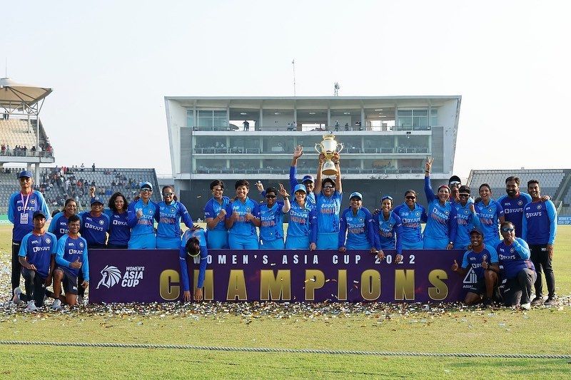 Sabbhineni Meghana celebrating Asia Cup win with Indian teammates