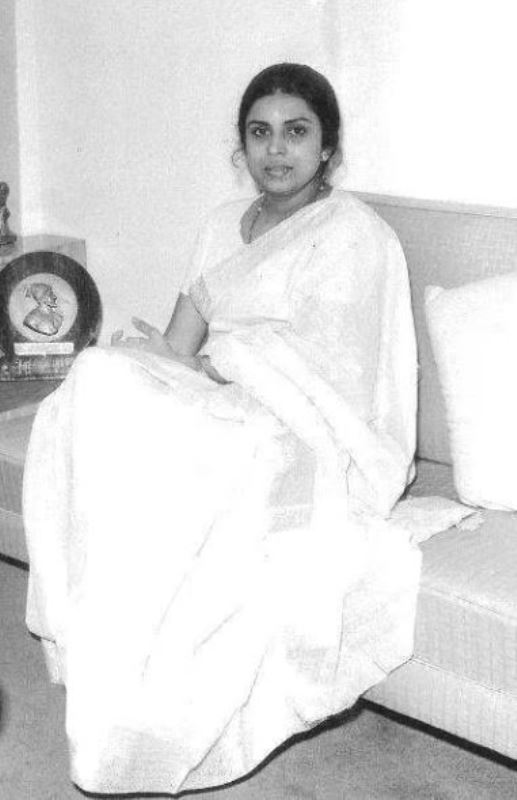 Suman Kalyanpur in her youth