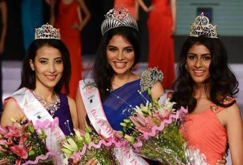 Tanya Hope as the winner of Miss India Kolkata in 2015