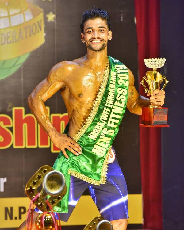 Vishnu Joshi after winning the title of Mr Ernakulam 2019