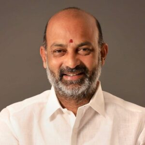 Bandi Sanjay Kumar Age, Caste, Wife, Children, Family, Biography ...