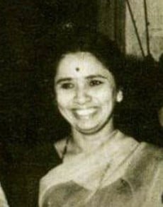 Nihar Thackeray's Grandmother, Meena Thackeray
