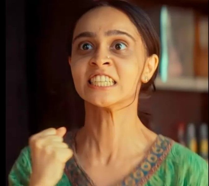 Nitya Mathur as Shazia in a still from the Disney+ Hotstar Hindi language web series Taaza Khabaar (2023)