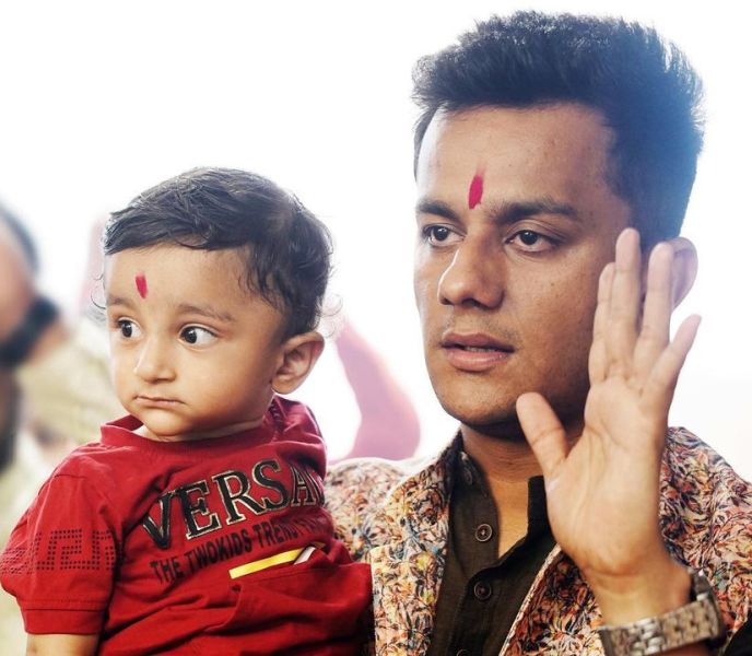 Prafull Billore with his son, Miransh Billore